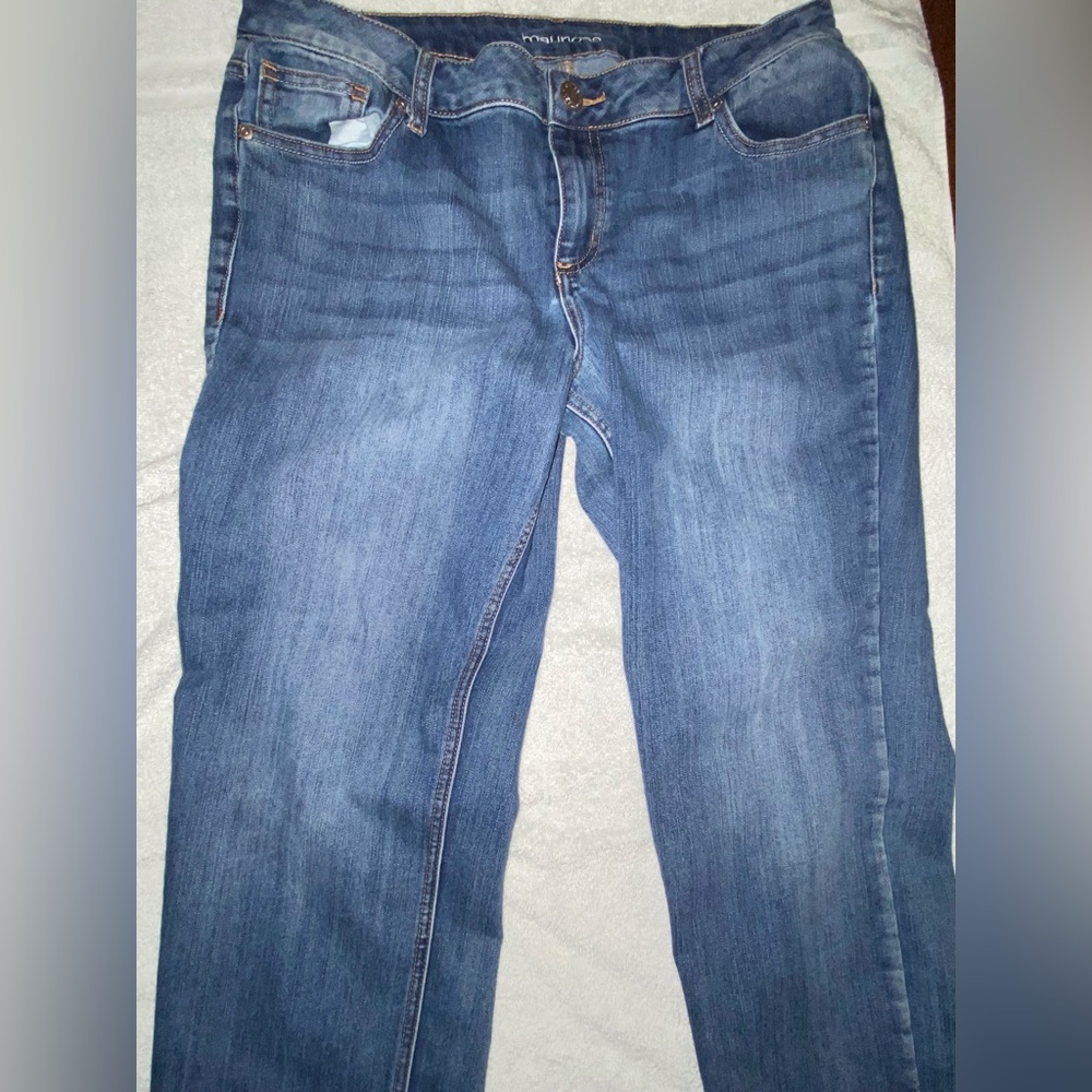 M by Maurice’s Jeans Women 14 Regular Blue mid-rise straight jeans.